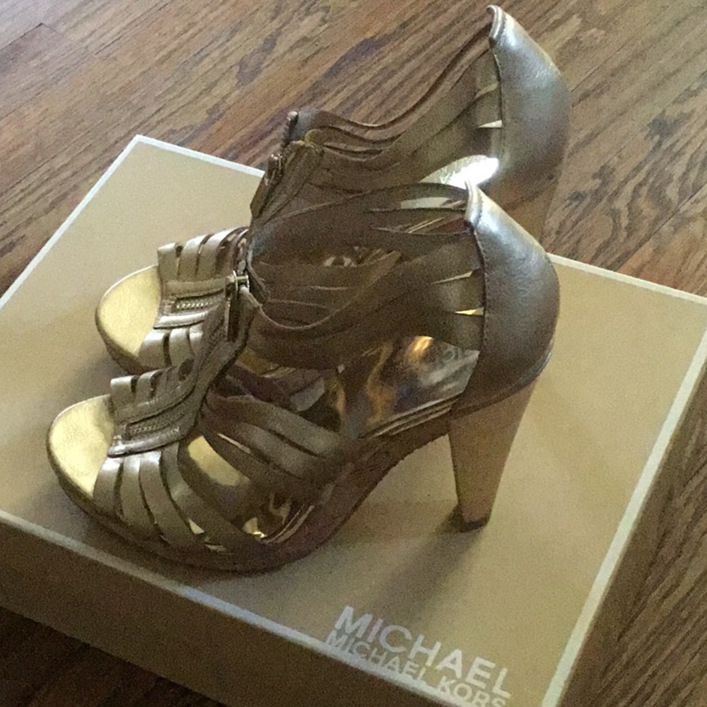 🌹Michael Kors Shoes - Picture 6 of 8